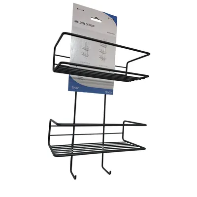 רשת נתלית על מקלחון בצבע שחור